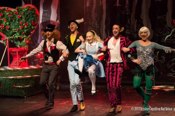 ALICE AU PAYS DES MERVEILLES 4 - Théâtre La Bruyère (c) Christine Coquilleau photoprivee.com